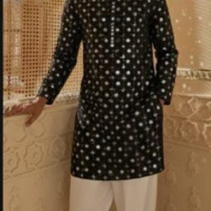 Kaal Noor Mirrorwork Kurta – Black Cotton Silk with Hand Mirror & Resham Embroidery